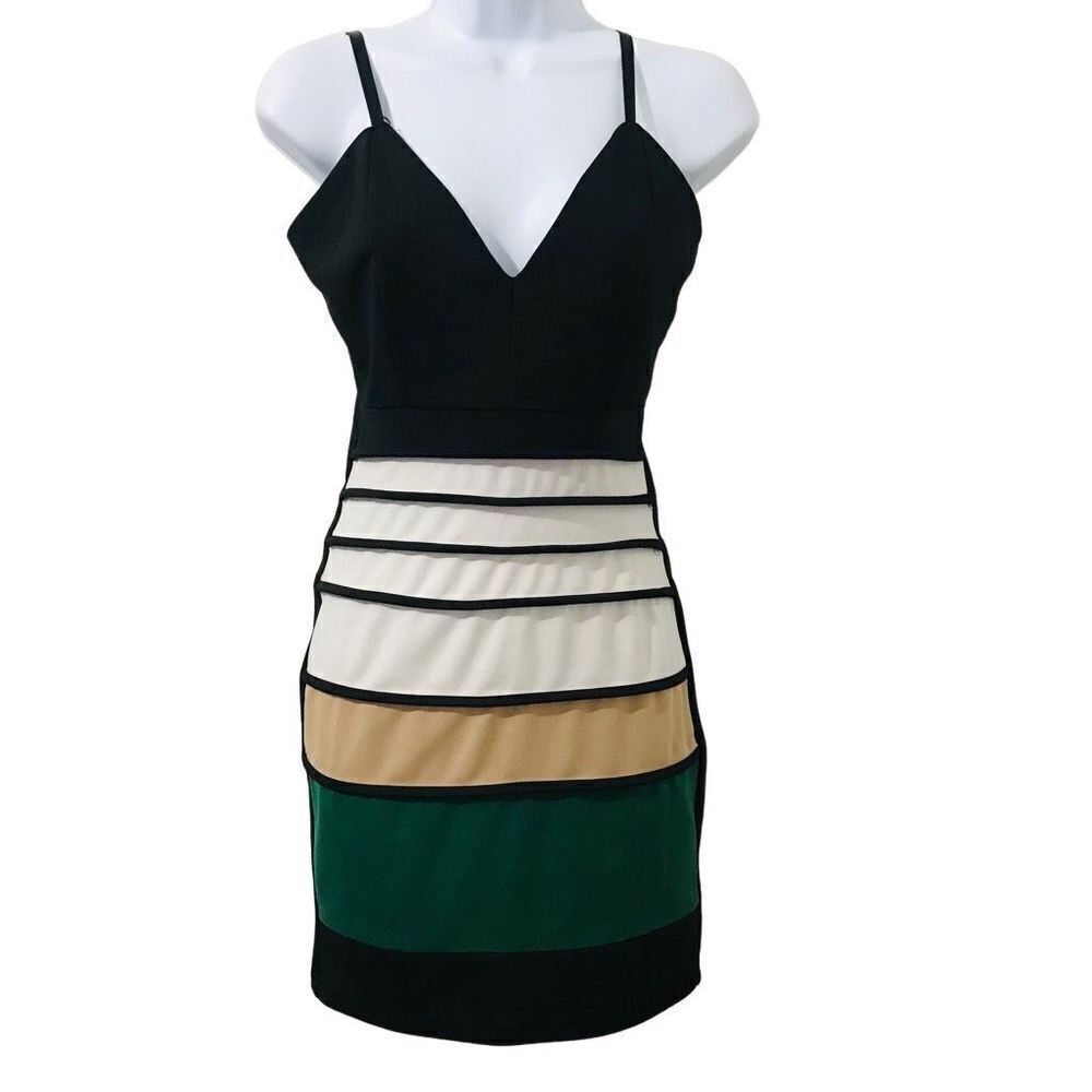 Privy black/white dress size S      A333